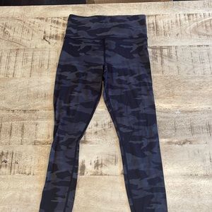 Athleta elation 7/8 tight